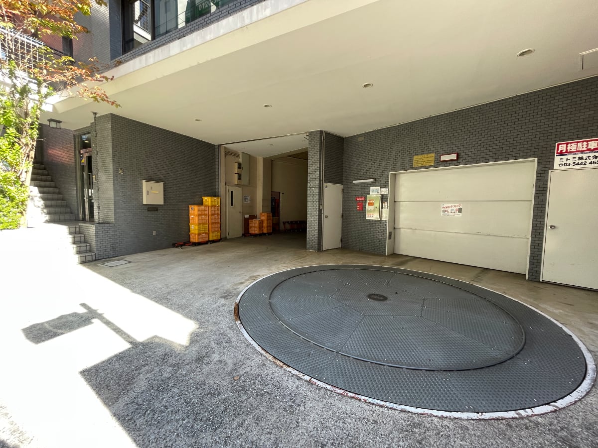 v20250603150701/fresh/building/J00100408925_10