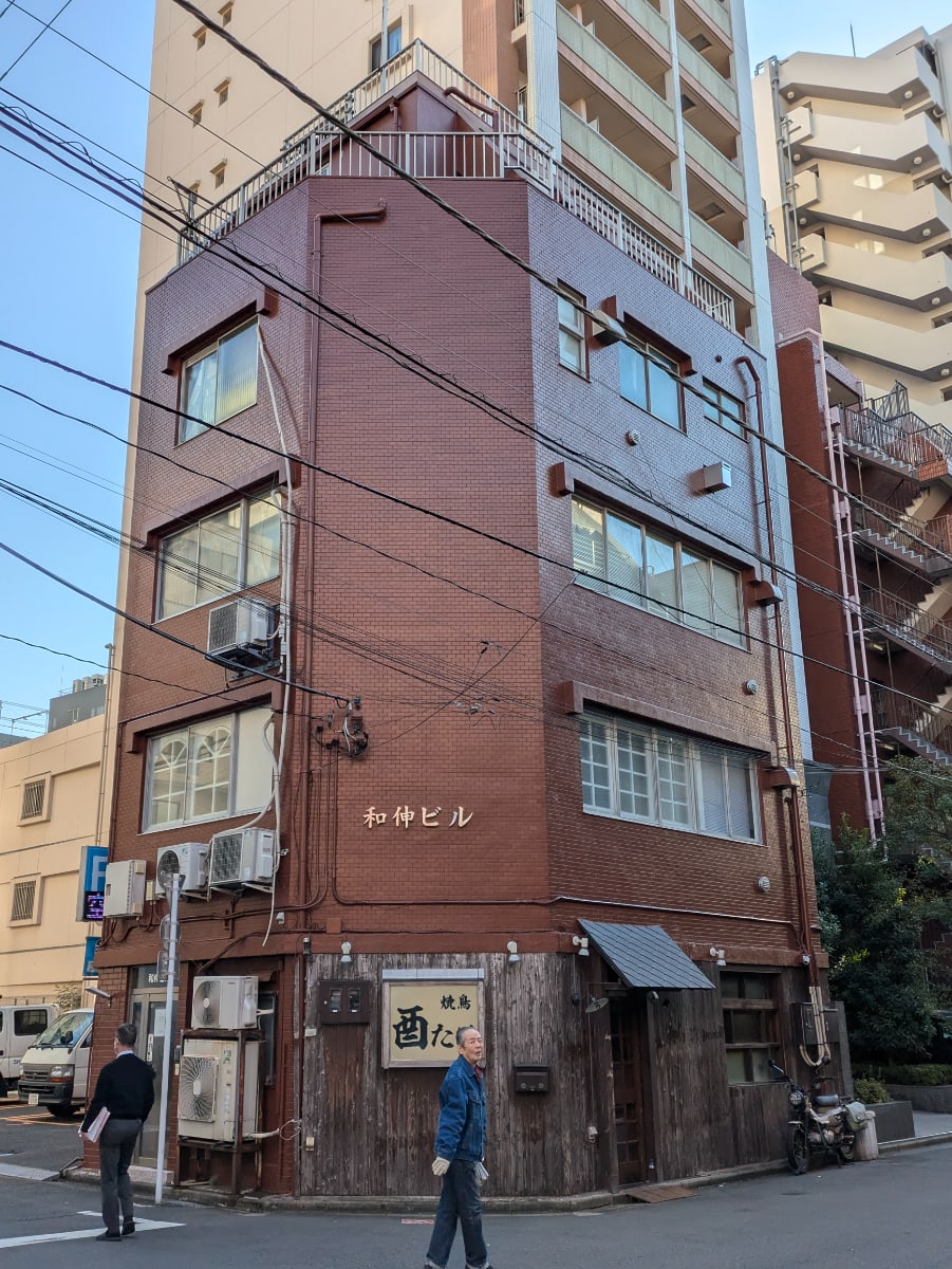 v20250603150701/fresh/building/J00100421253_1