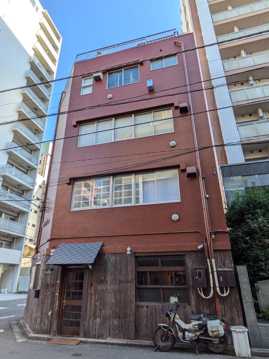 v20250603150701/fresh/building/J00100421253_5