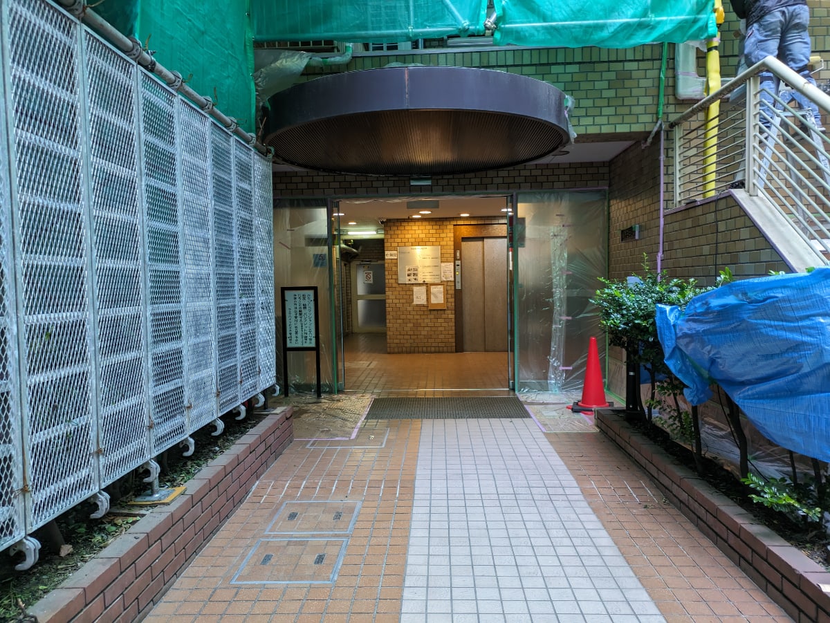 v20250604150702/fresh/building/J00100387658_17