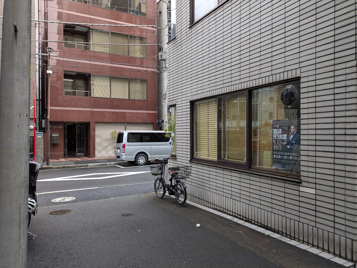 v20250605150700/fresh/building/J00100363042_10