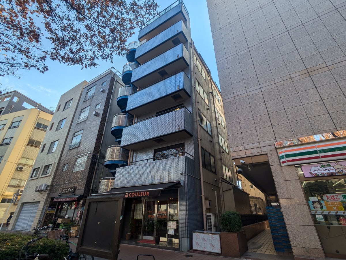 v20250605150700/fresh/building/J00100376719_6