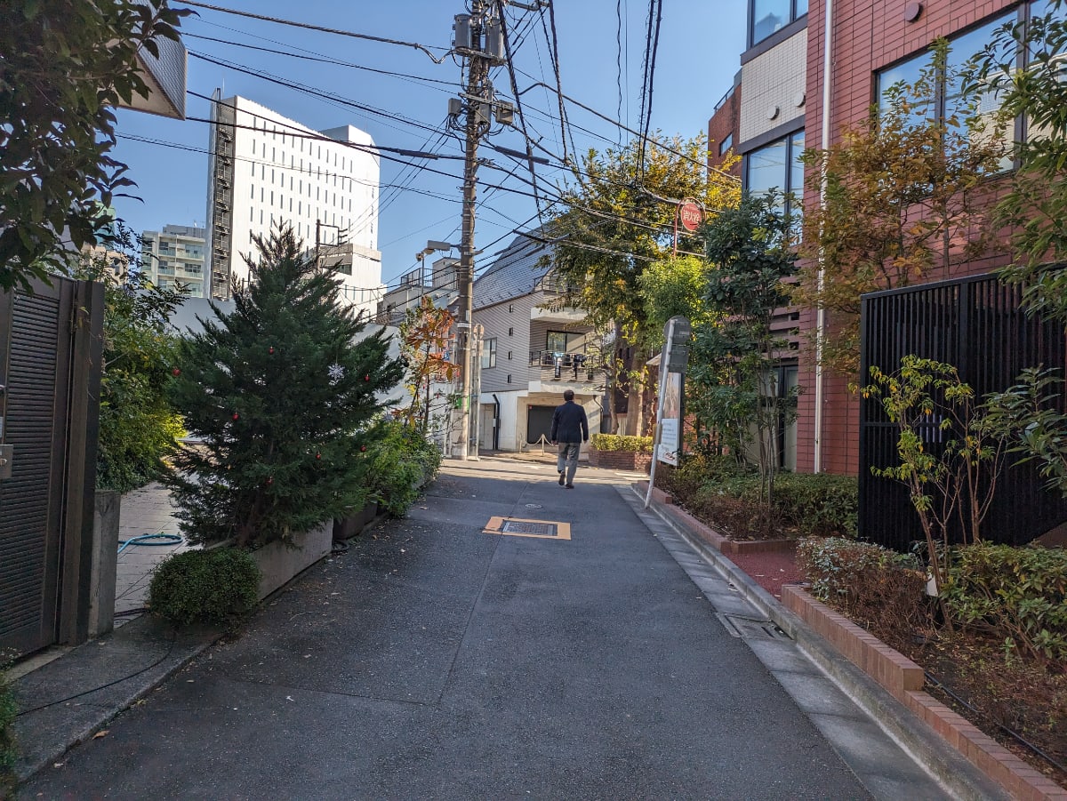 v20250605150700/fresh/building/J00100377400_14