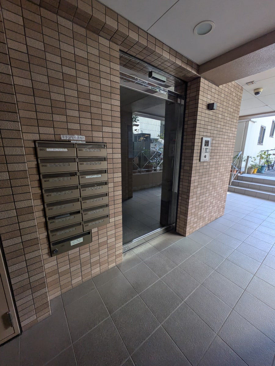 v20250605150700/fresh/building/J00100405624_12
