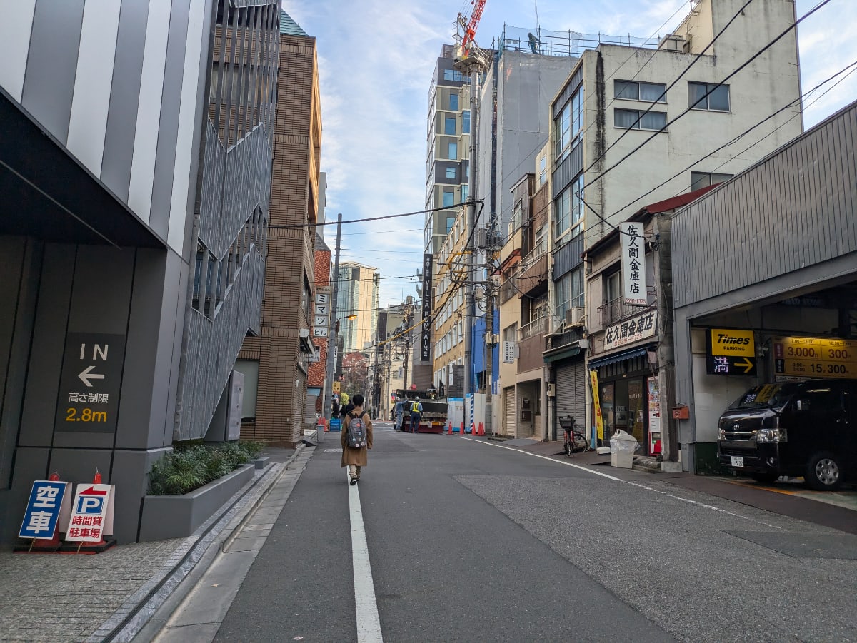 v20250605150700/fresh/building/J00100428825_11
