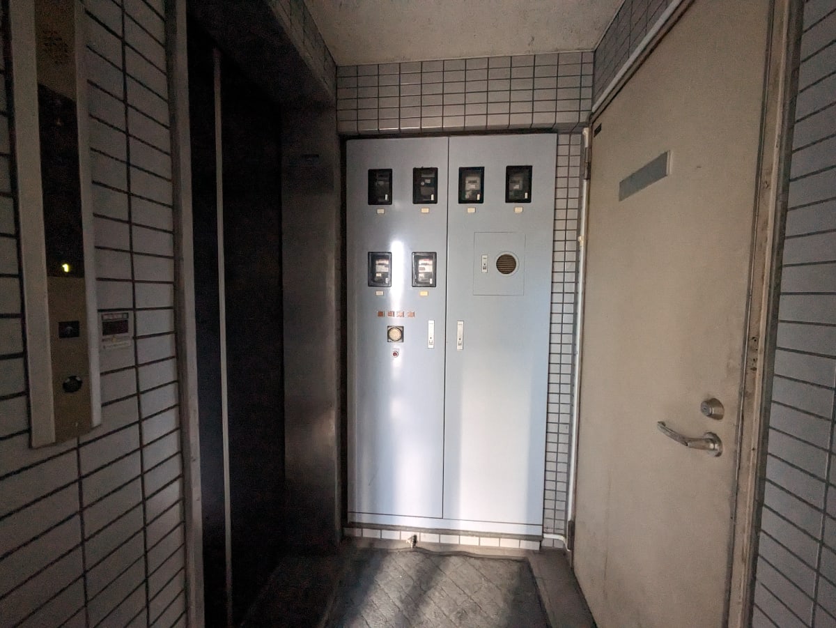 v20250605150700/fresh/building/J00100441326_13