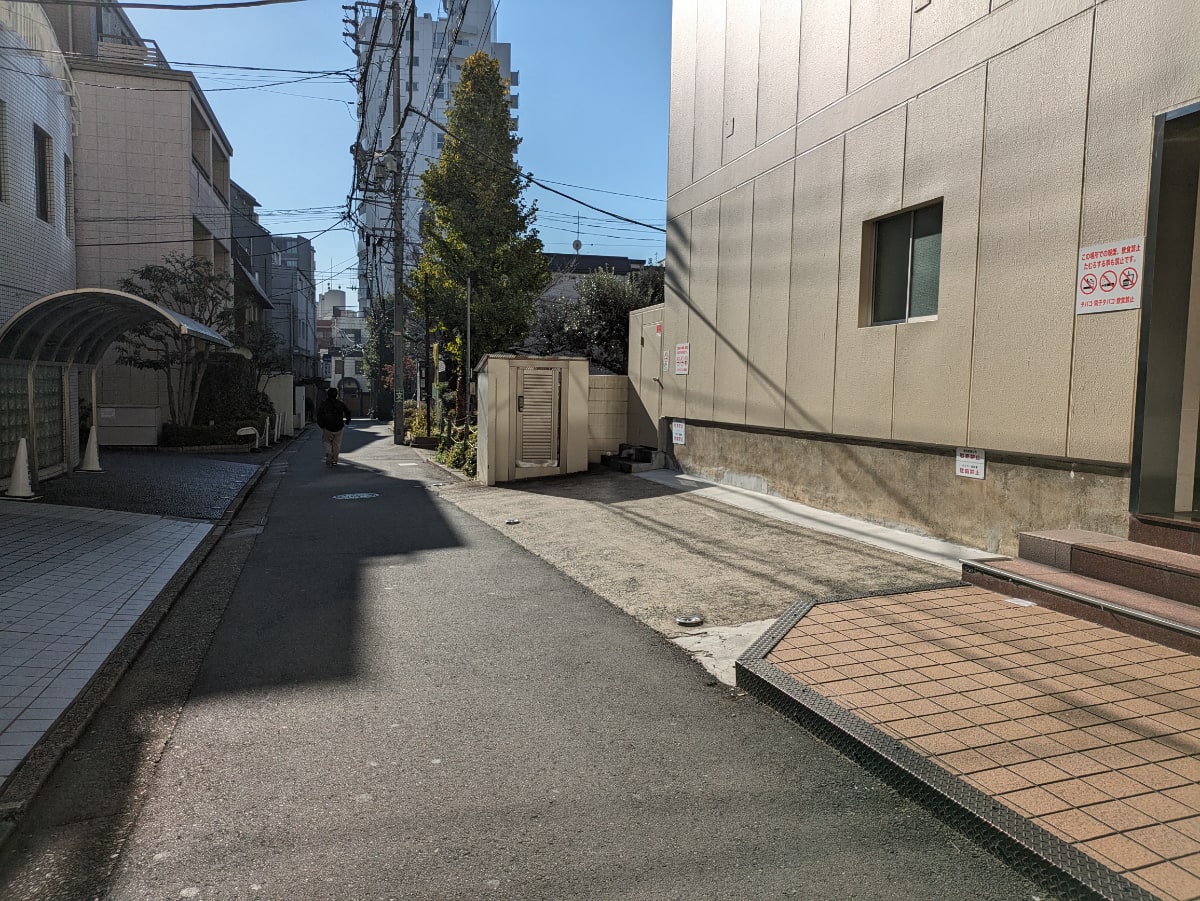 v20250606150704/fresh/building/J00100364831_16