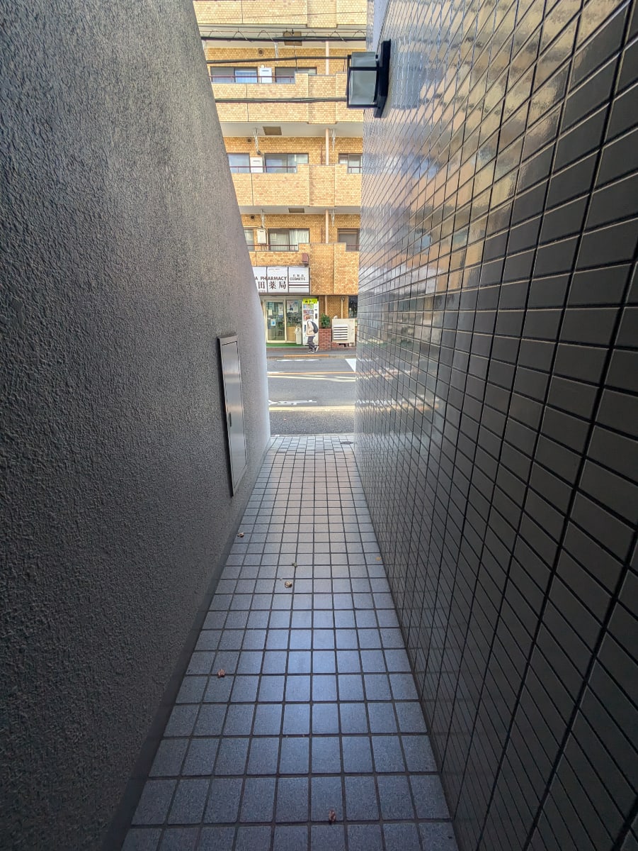 v20250606150704/fresh/building/J00100373823_10