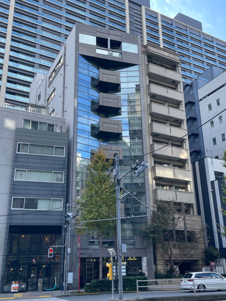 v20250606150704/fresh/building/J00100384986_5