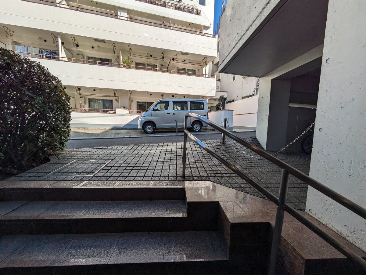 v20250606150704/fresh/building/J00100391919_23