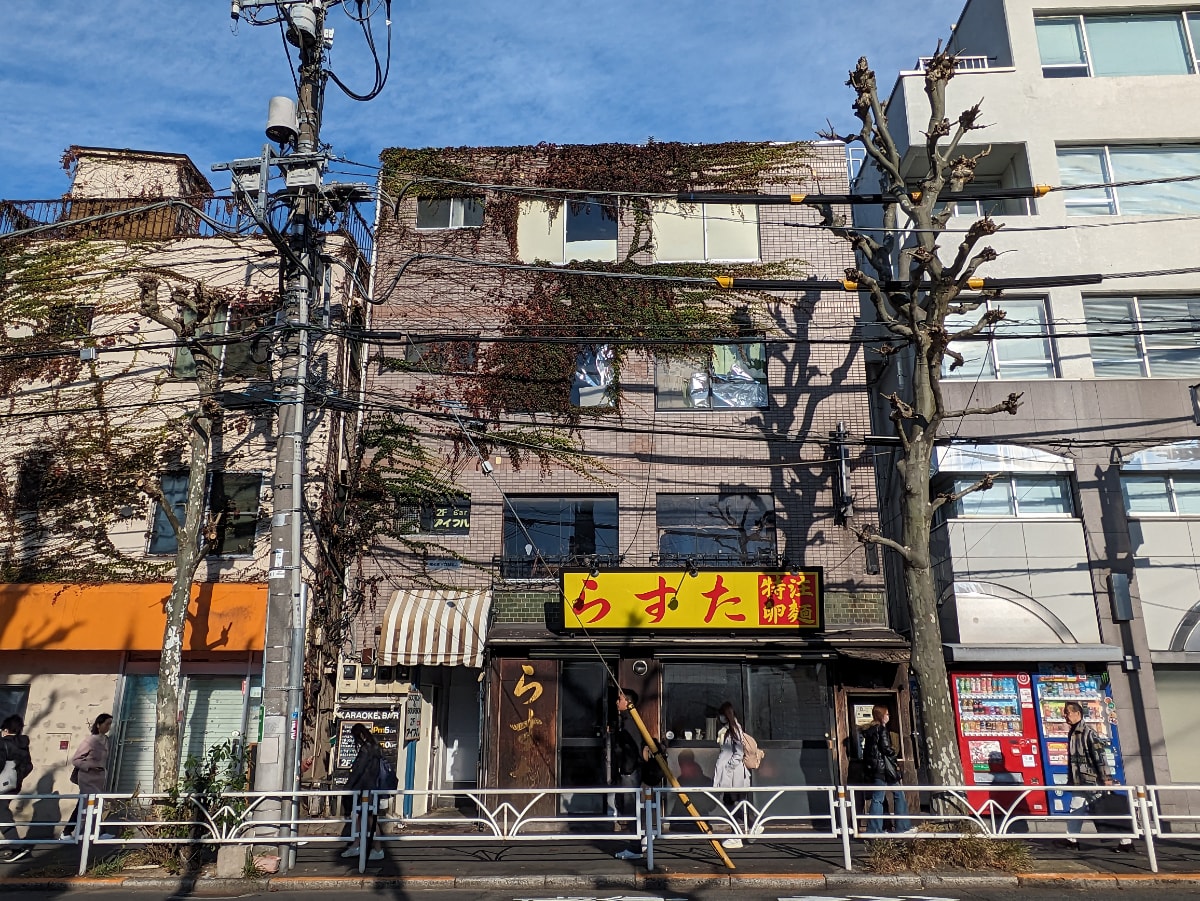 v20250606150704/fresh/building/J00100404065_1