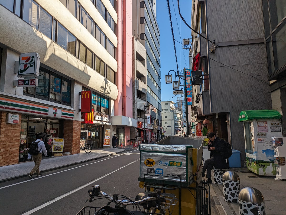 v20250606150704/fresh/building/J00100464621_21