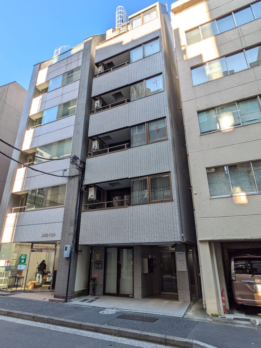 v20250607150541/fresh/building/J00100396301_6