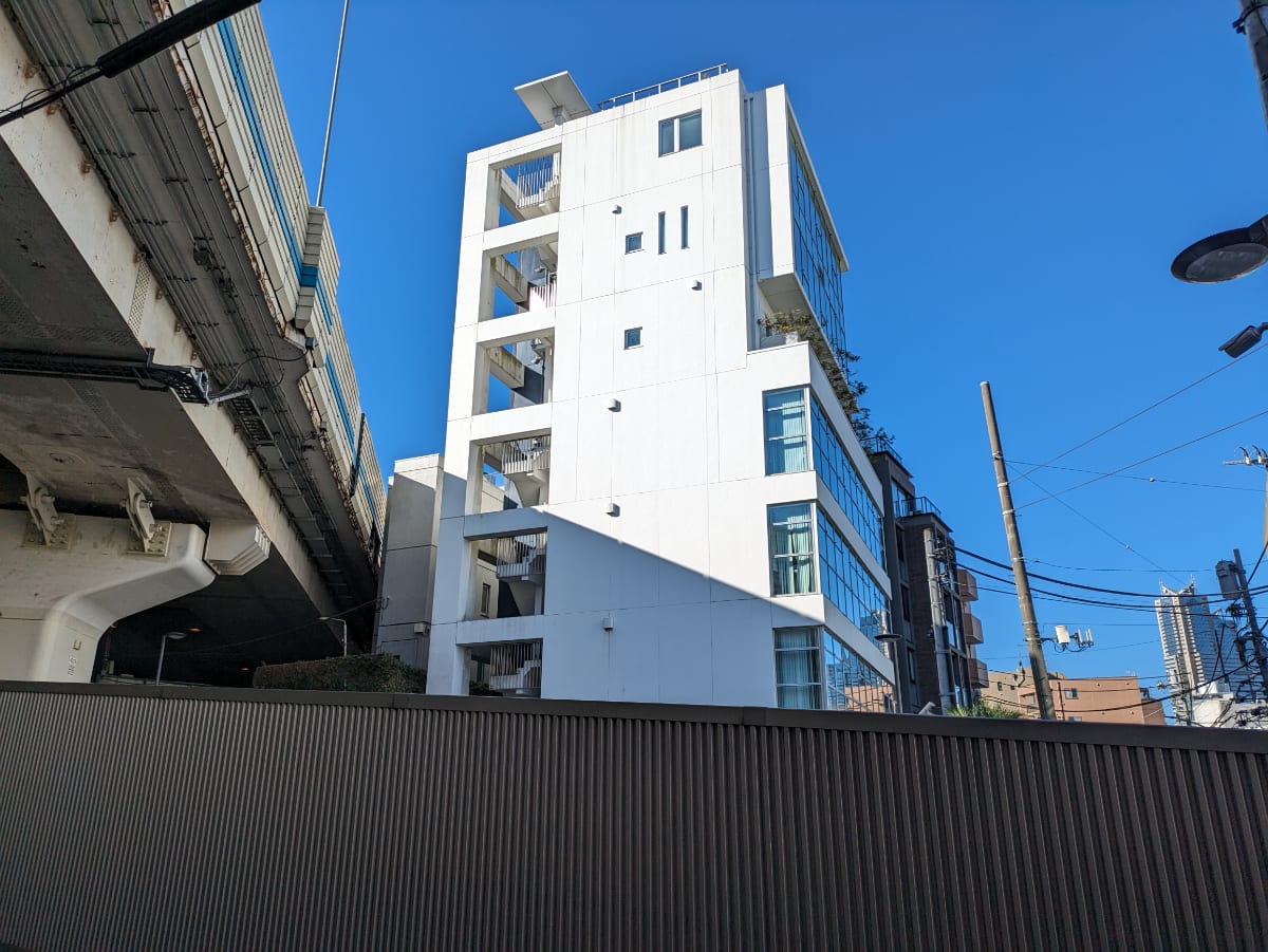 v20250608150552/fresh/building/J00100374865_15