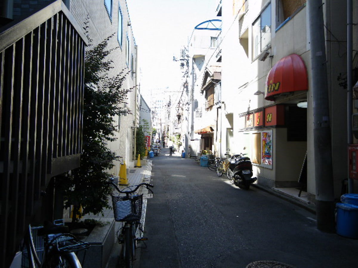 v20250609150704/fresh/building/J00100404114_2