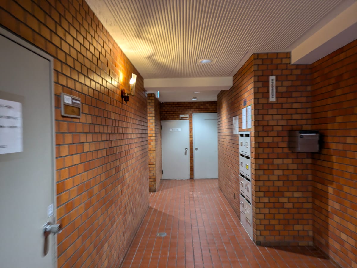 v20250609150705/fresh/building/J00100370894_10