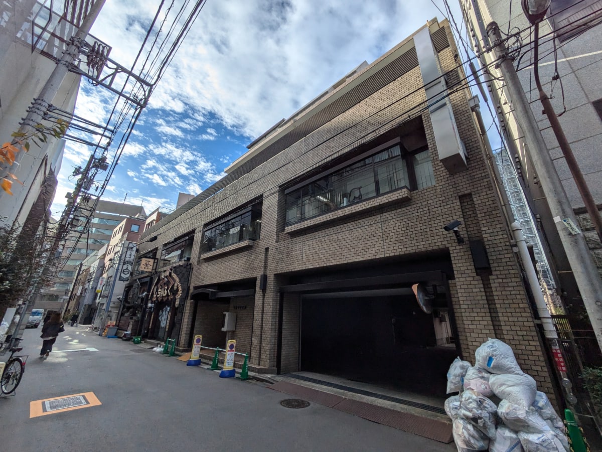 v20250609150705/fresh/building/J00100382464_1