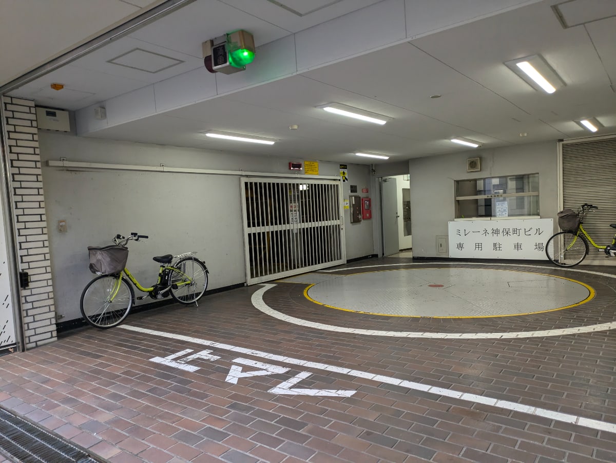 v20250609150705/fresh/building/J00100382468_17