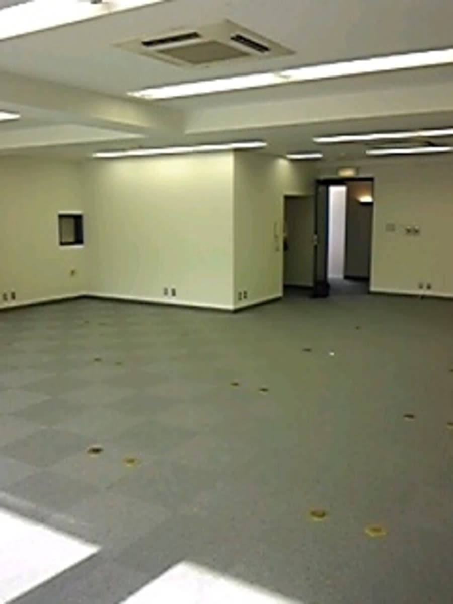 v20250609150705/fresh/building/J00100384306_9