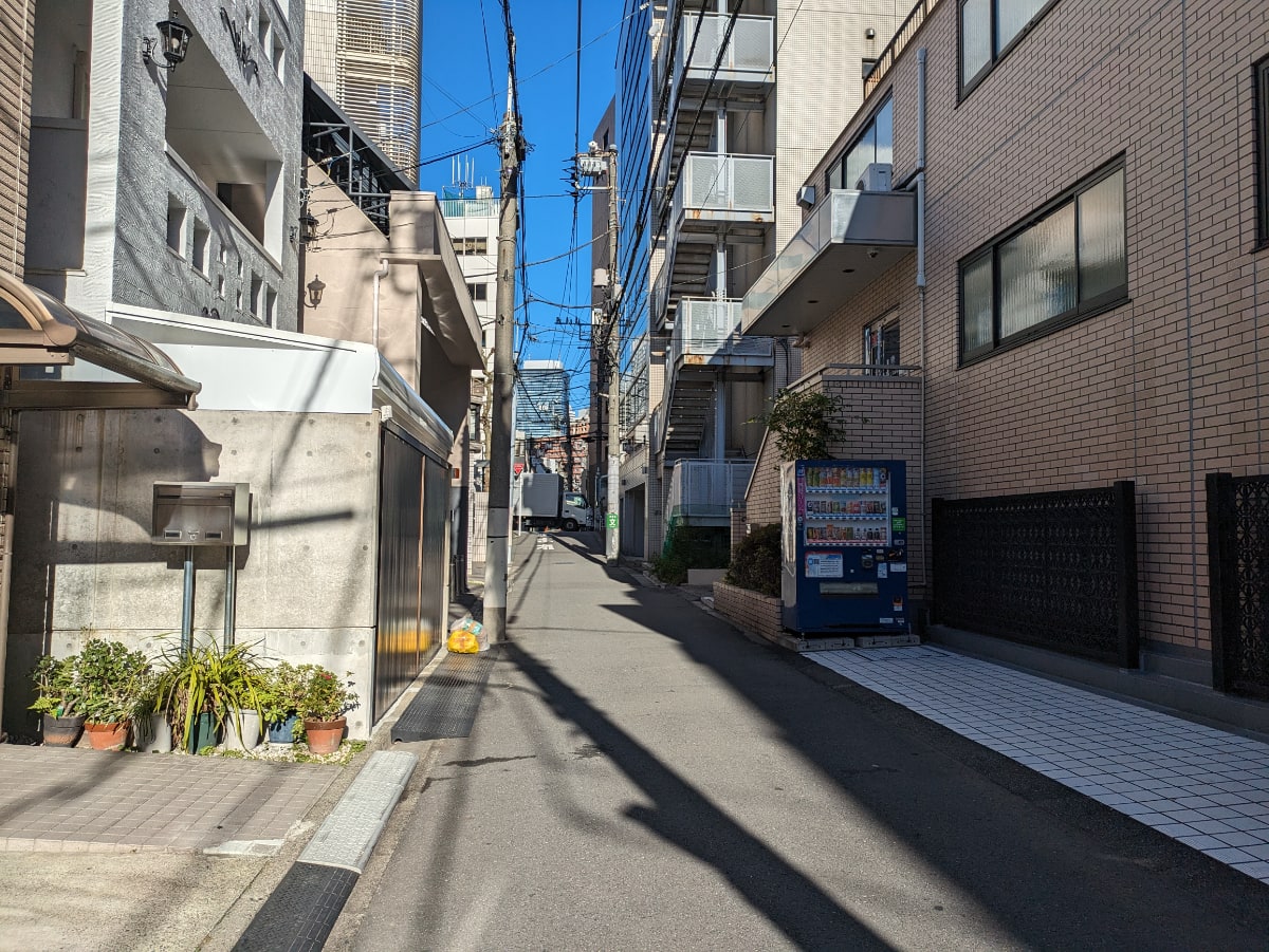 v20250609150705/fresh/building/J00100402065_2