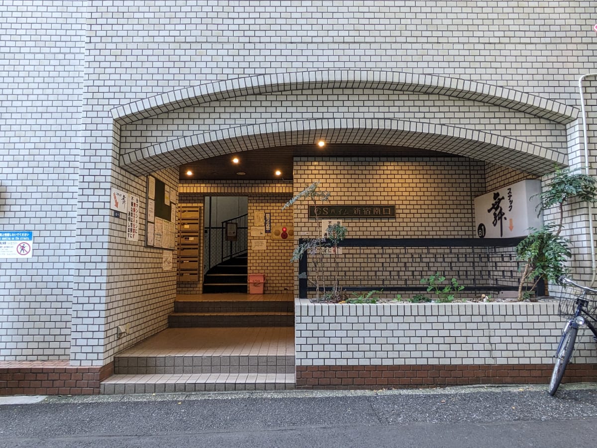 v20250611023000/fresh/building/J00100357497_3