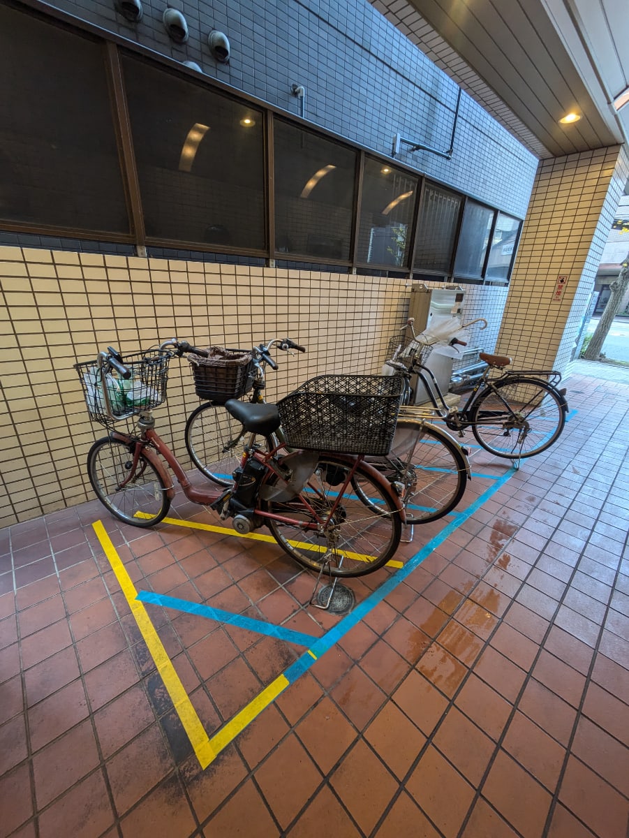 v20250611023000/fresh/building/J00100359851_8