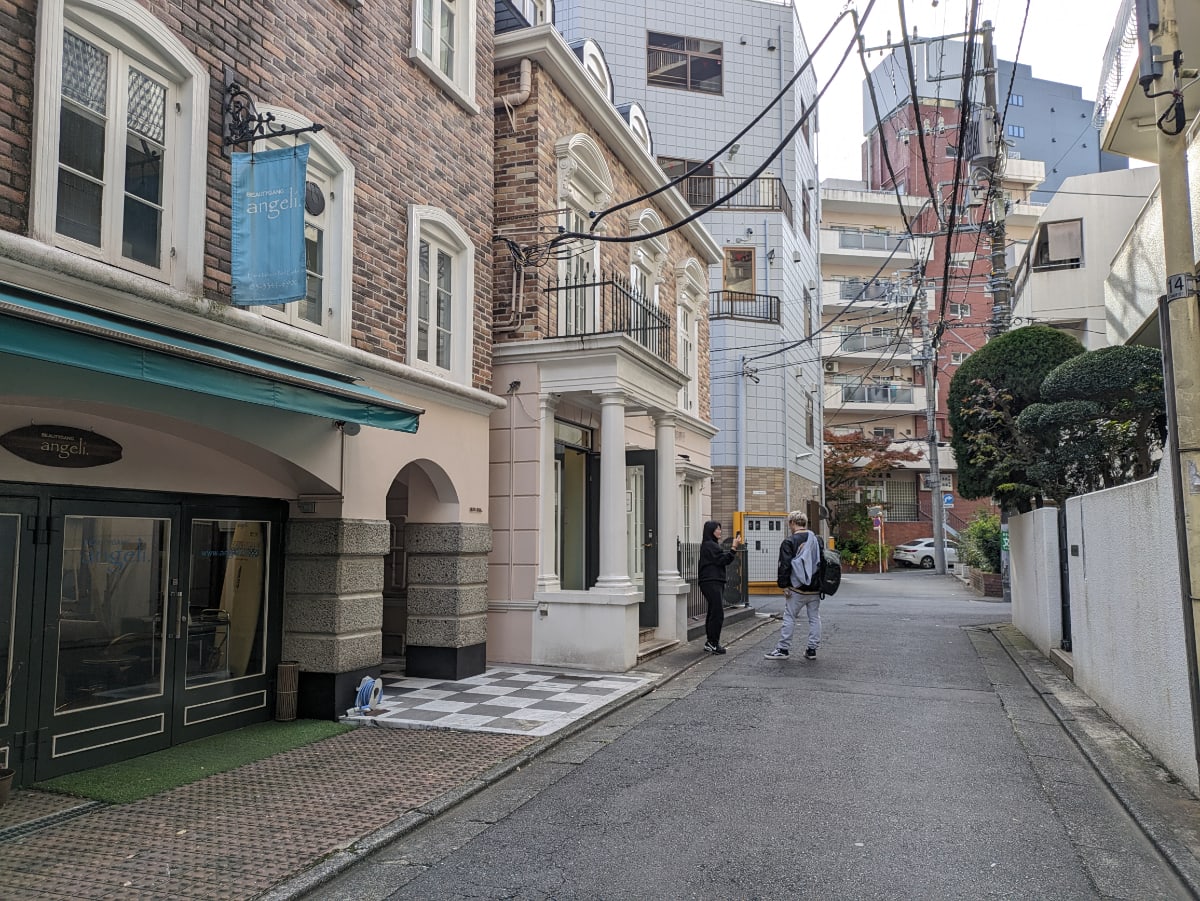 v20250611023000/fresh/building/J00100360661_13