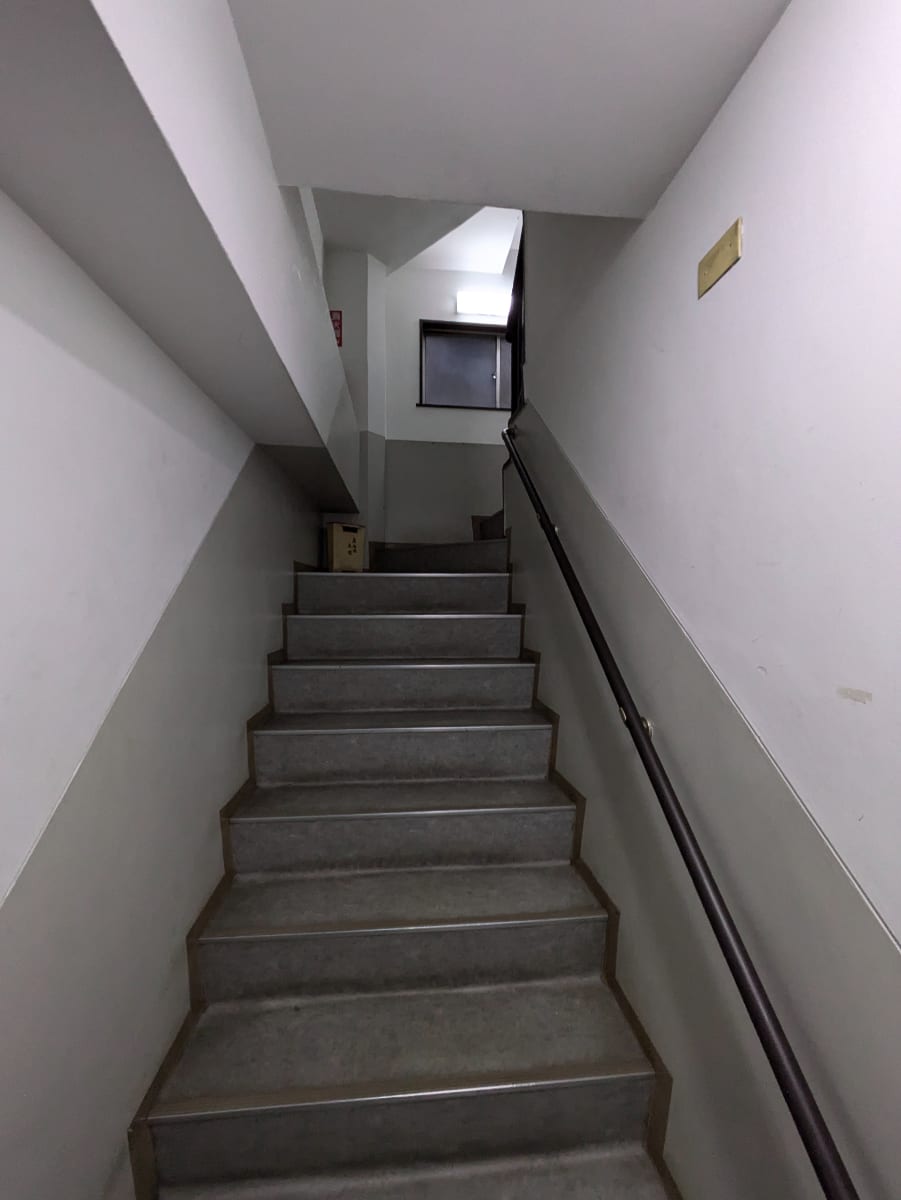 v20250611023000/fresh/building/J00100374427_4