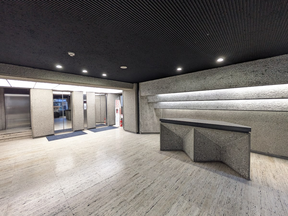 v20250611023000/fresh/building/J00100377975_10