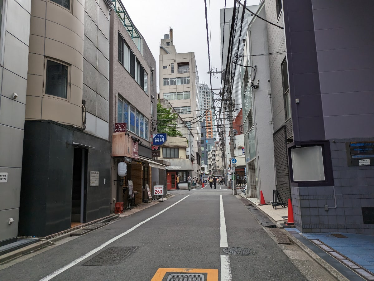 v20250611023000/fresh/building/J00100379950_12