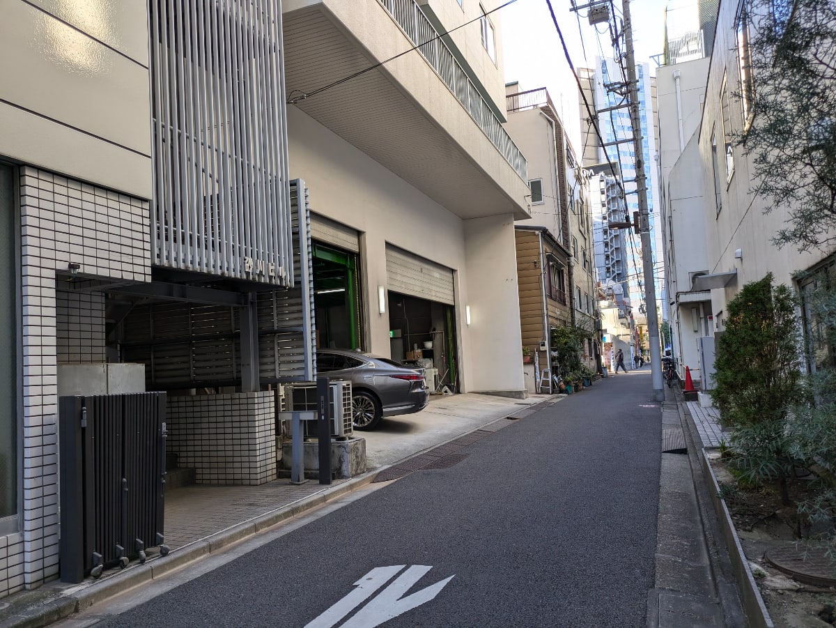 v20250611023000/fresh/building/J00100382782_2