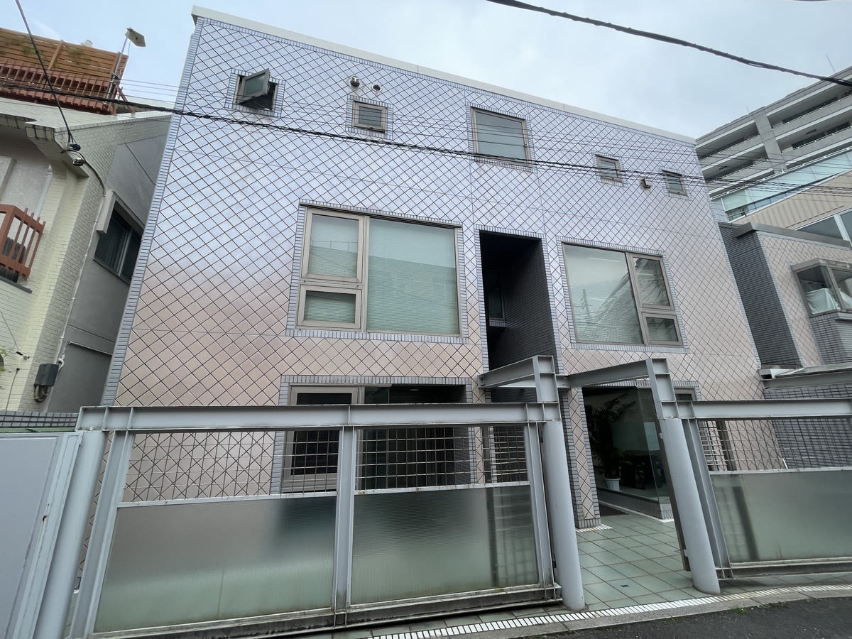 v20250611023000/fresh/building/J00100388489_1