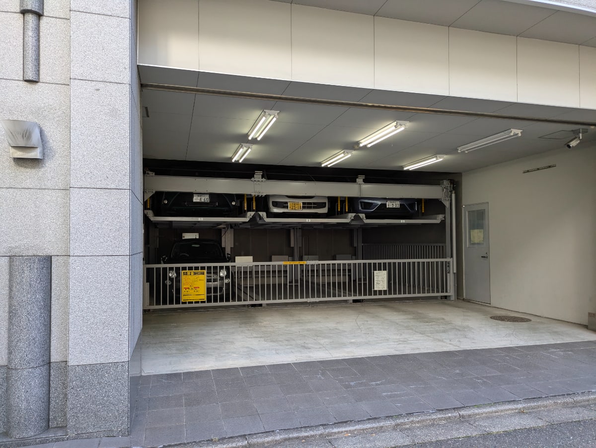 v20250611023000/fresh/building/J00100396298_11
