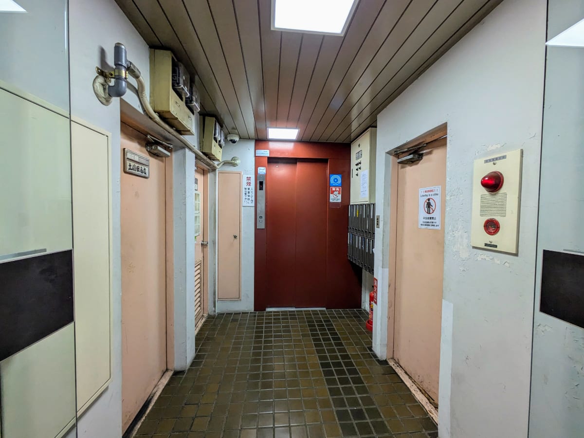 v20250611023000/fresh/building/J00100443247_4