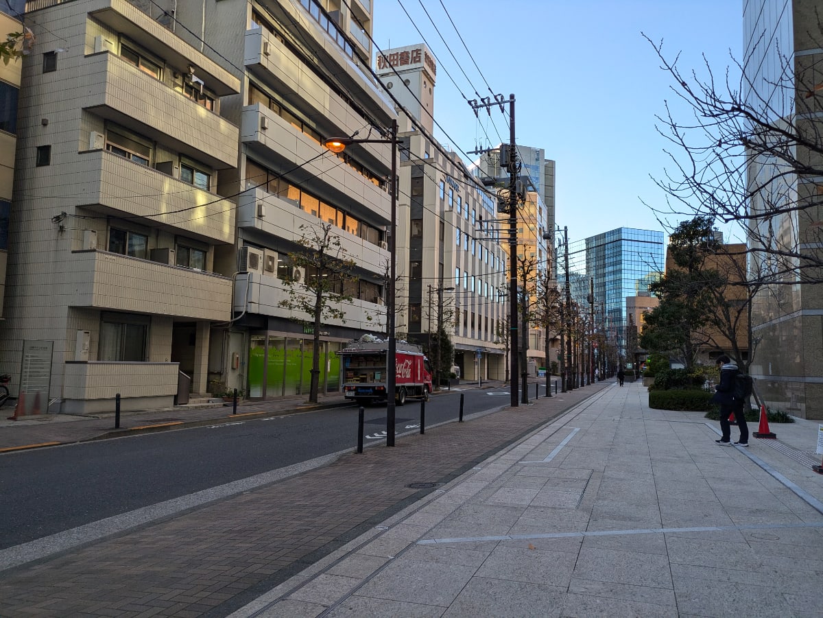 v20250611023000/fresh/building/J00100469225_2