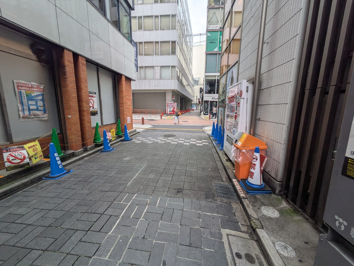 v20250611023000/fresh/building/J00100469496_11