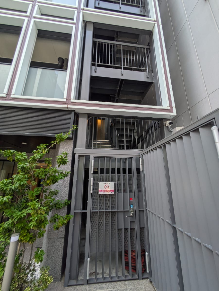 v20250611023000/fresh/building/J00100496763_12