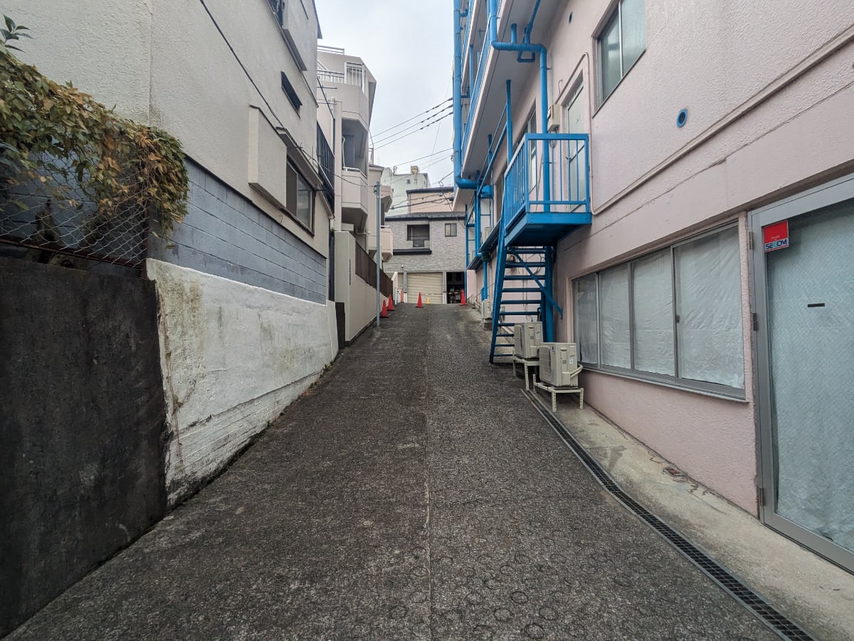 v20250611023000/fresh/building/J00100510451_9