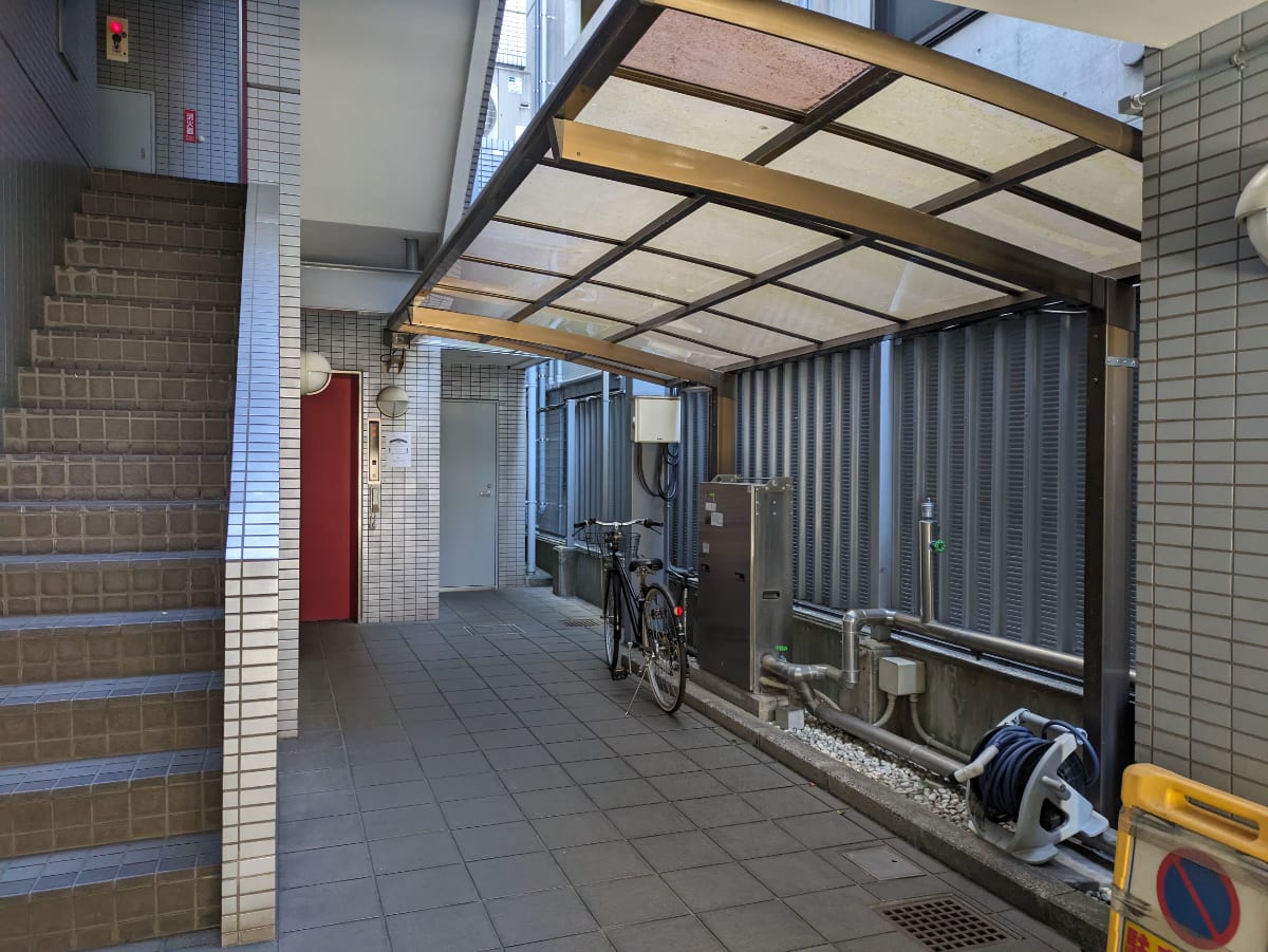 v20250611150814/fresh/building/J00100377366_9