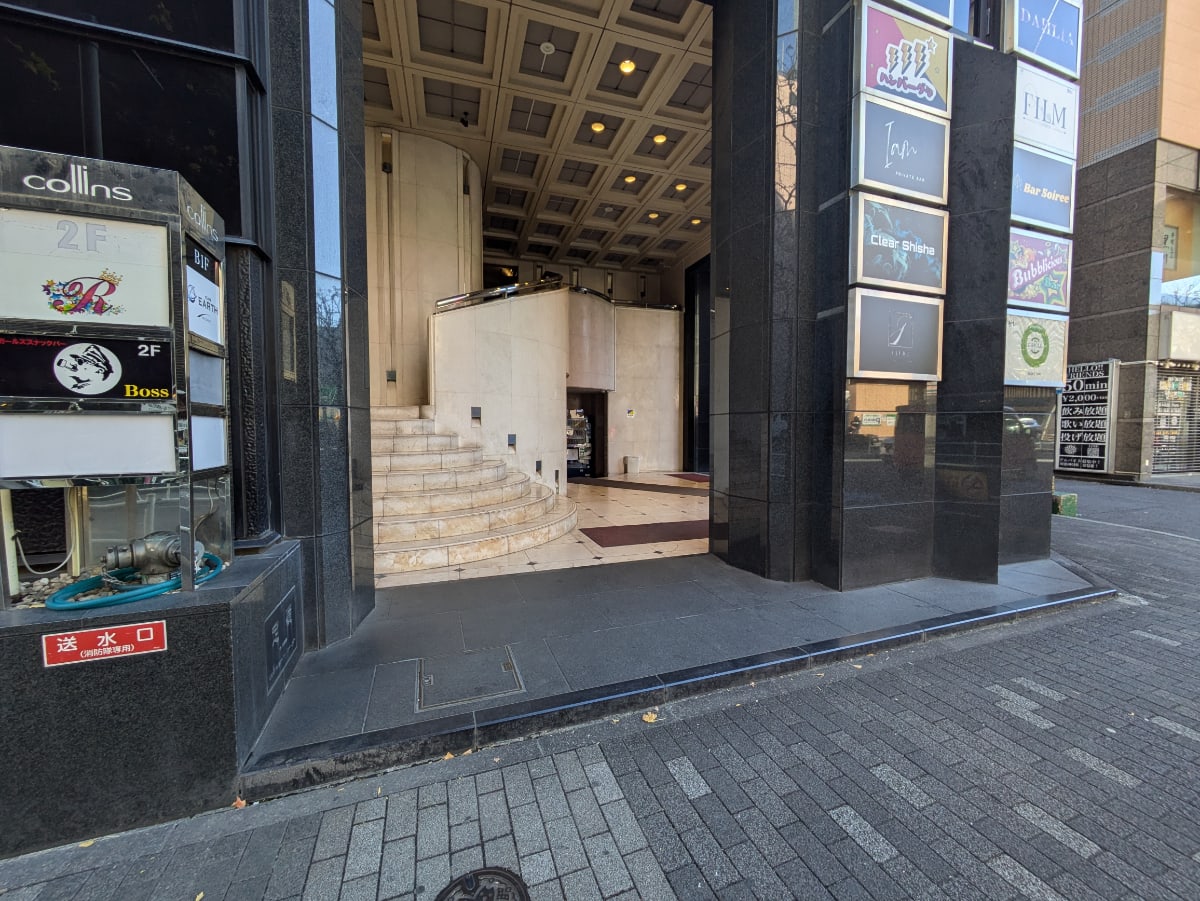 v20250611150814/fresh/building/J00100377923_3