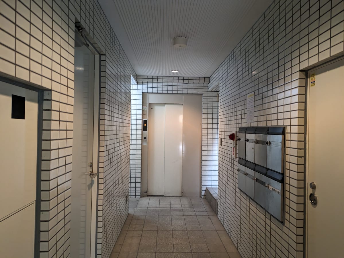v20250611150814/fresh/building/J00100391982_6
