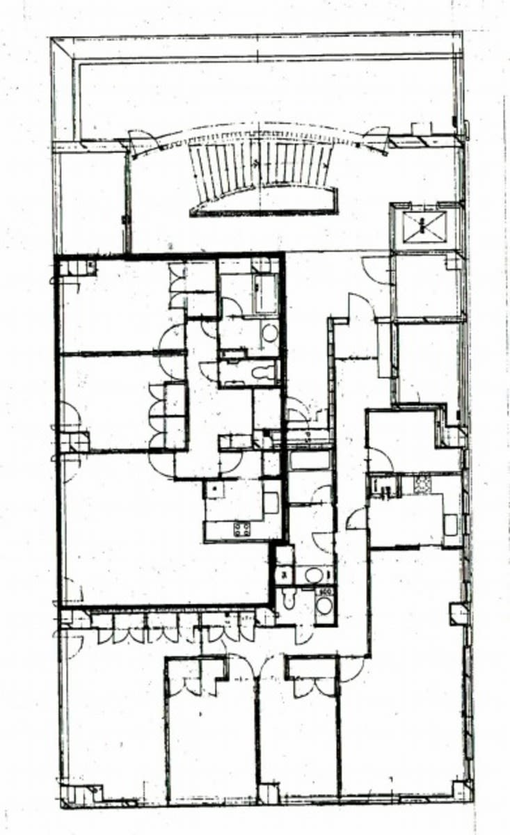 v20250611150814/fresh/building/J00100391983_18