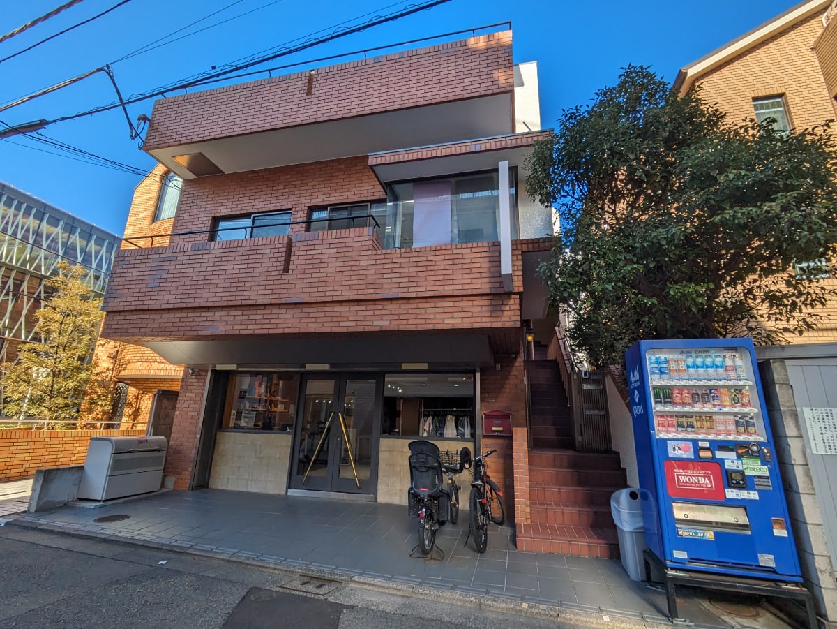 v20250611150814/fresh/building/J00100410771_1
