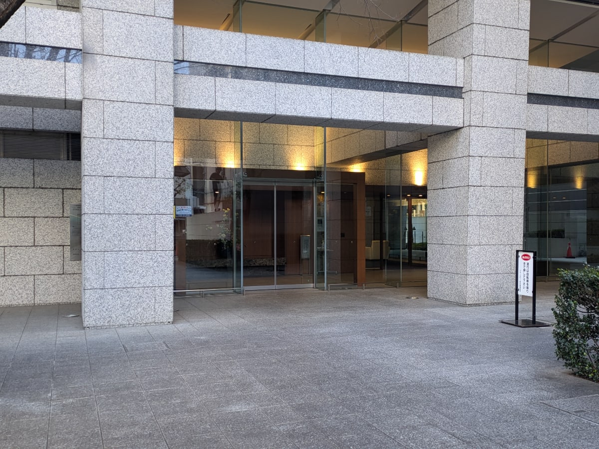 v20250611150815/fresh/building/J00100358316_3