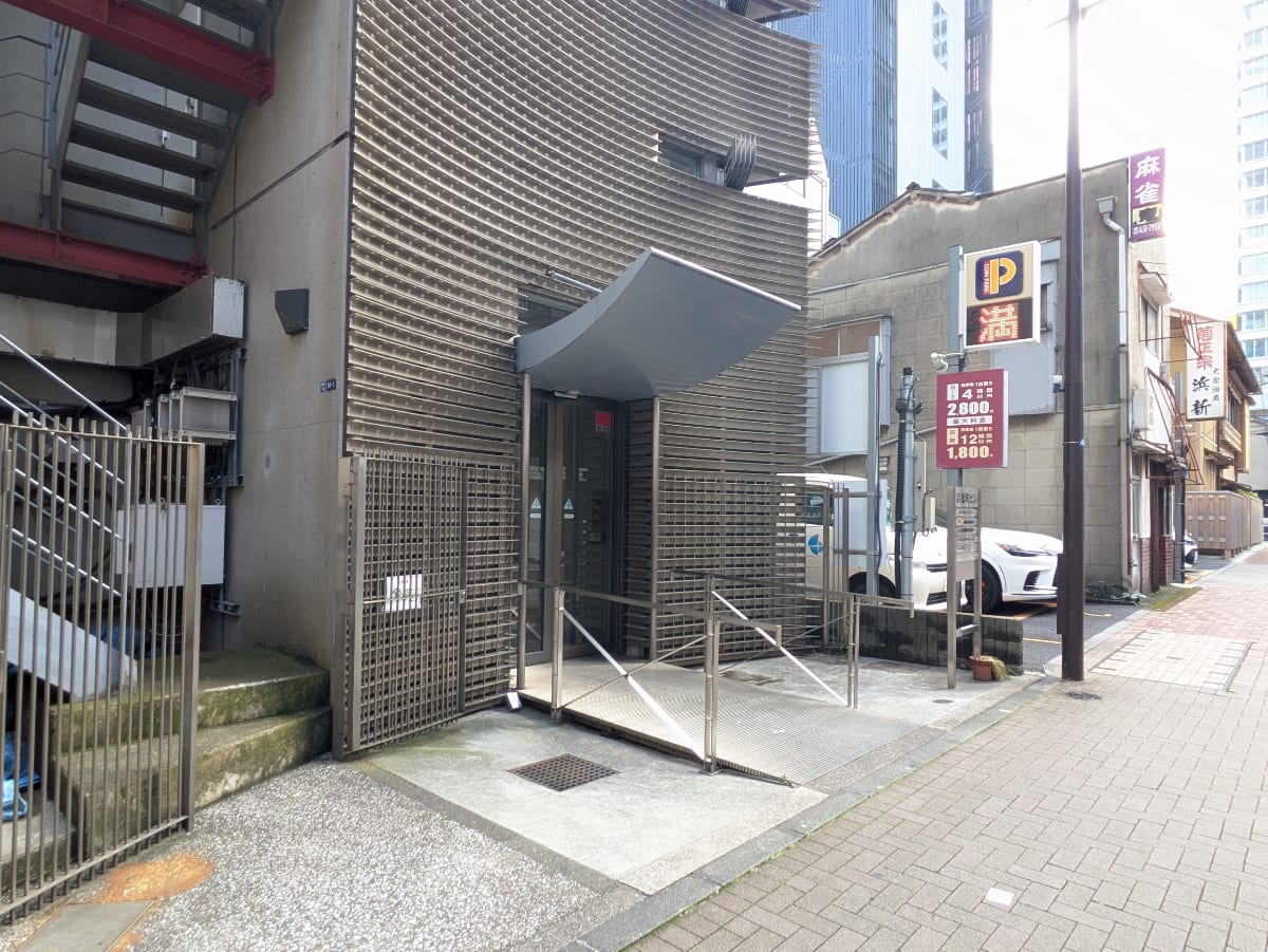 v20250611150815/fresh/building/J00100359097_6