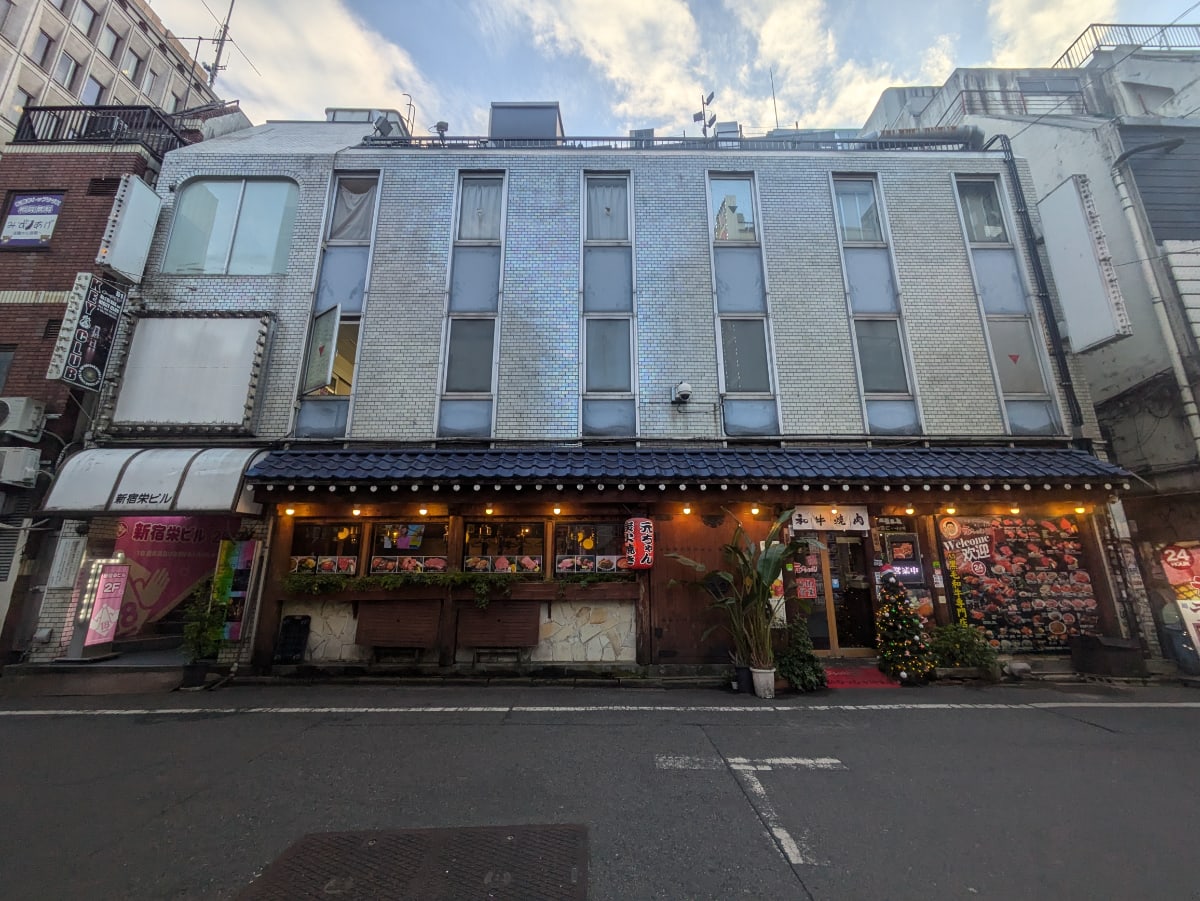 v20250611150815/fresh/building/J00100362407_1