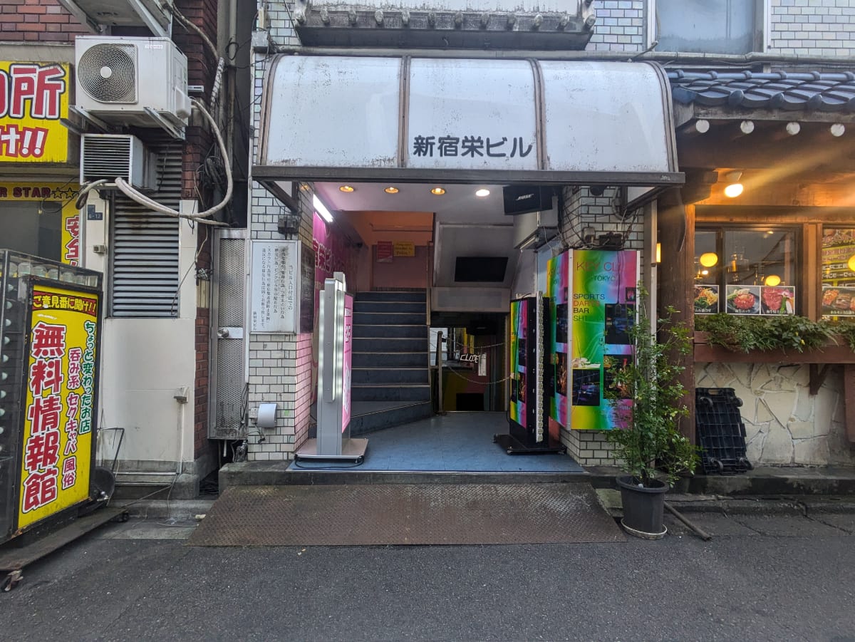 v20250611150815/fresh/building/J00100362407_3