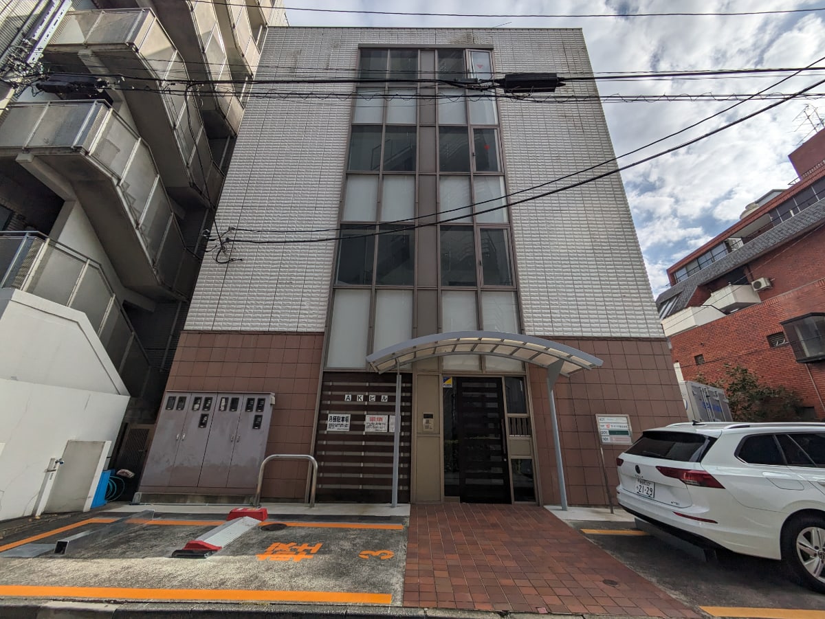 v20250611150815/fresh/building/J00100367758_5