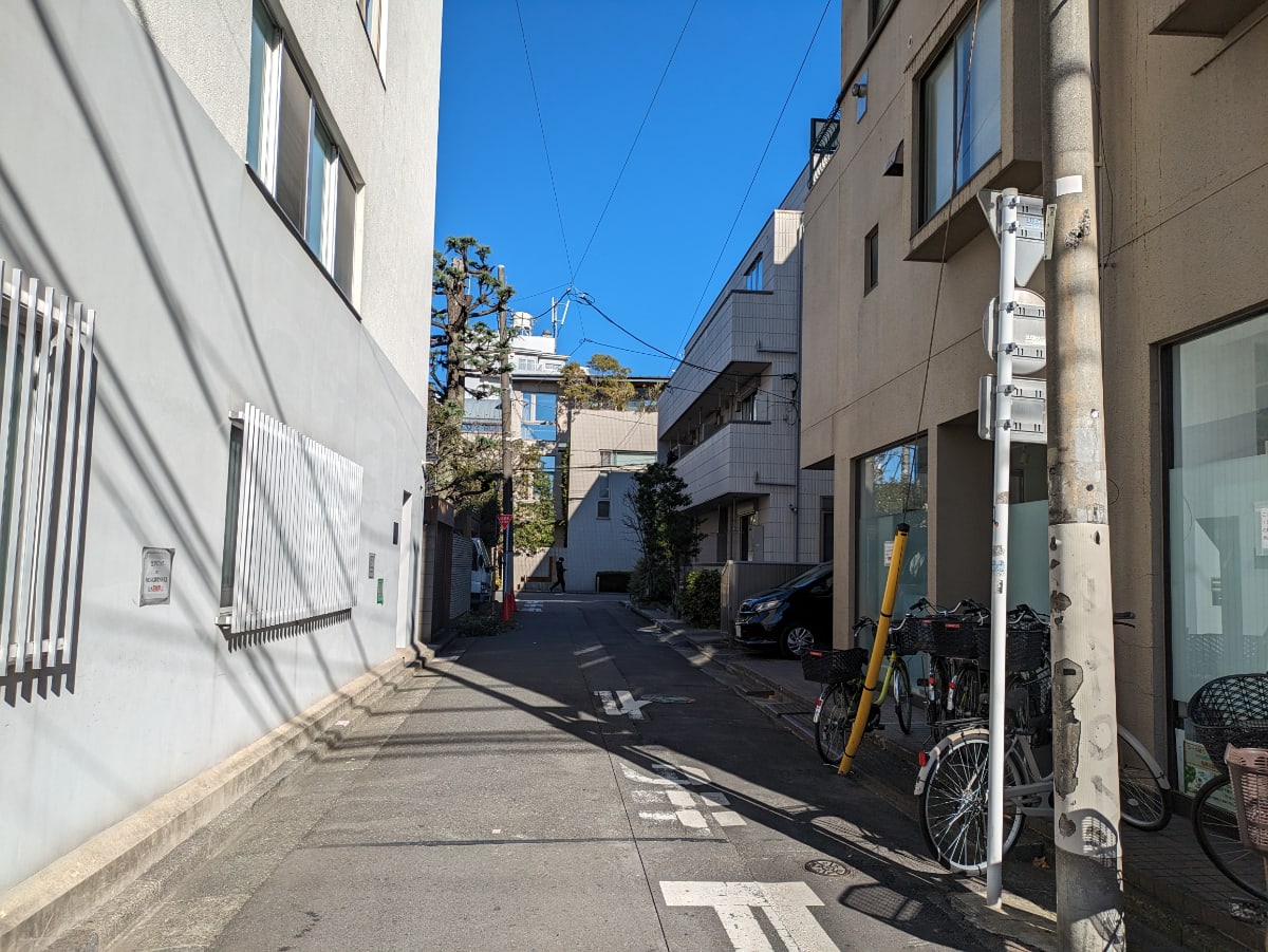 v20250611150815/fresh/building/J00100370517_12