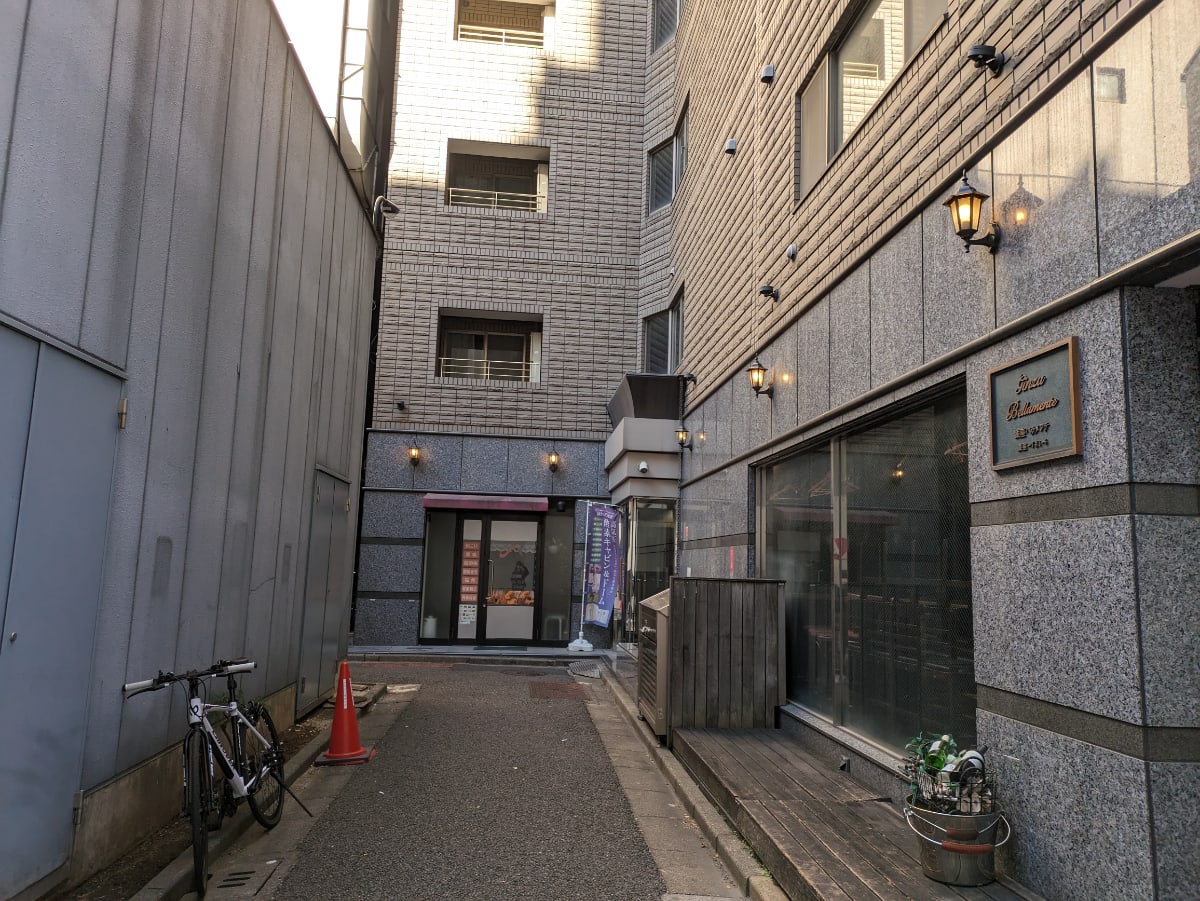 v20250611150815/fresh/building/J00100371557_6